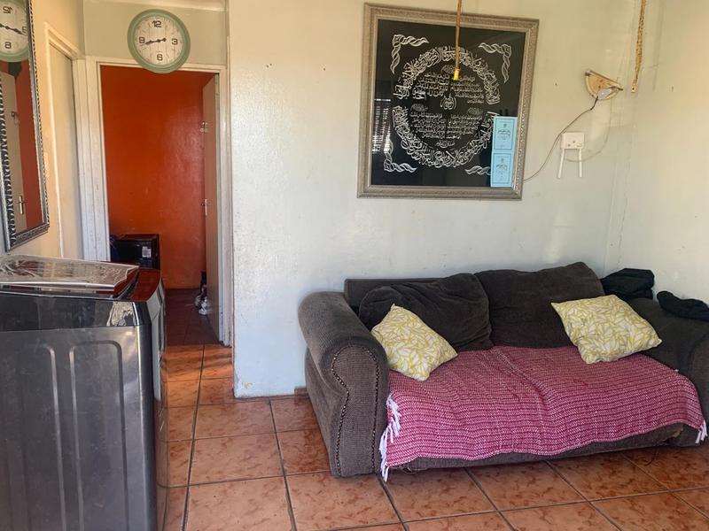 2 Bedroom Property for Sale in Bonteheuwel Western Cape